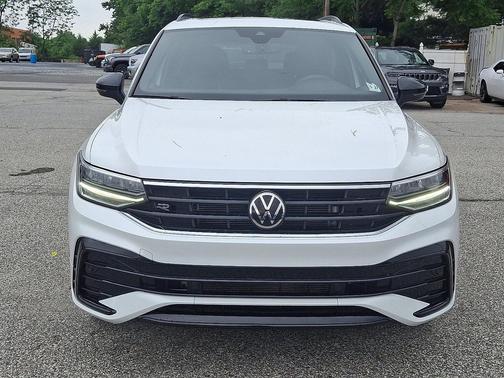2022 Volkswagen Tiguan 2.0T SE R-Line Black 4MOTION