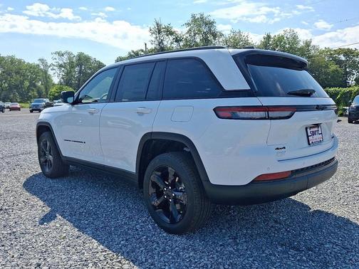 2025 Jeep Grand Cherokee Limited X