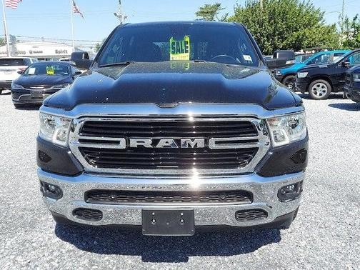 Photo 2 of 25 of 2019 RAM 1500 Big Horn