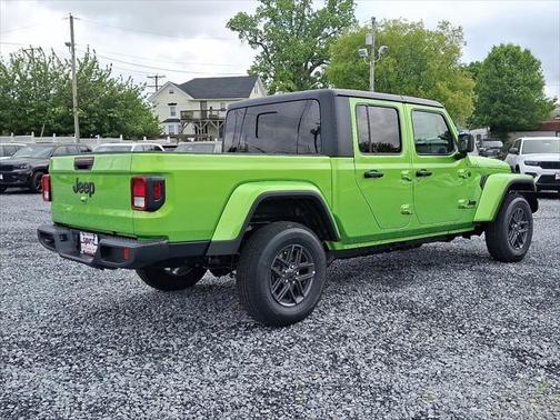 2025 Jeep Gladiator Sport S