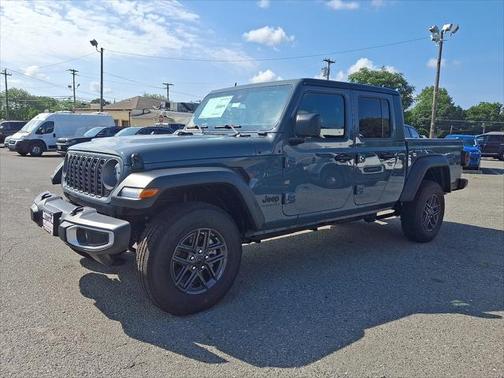 2025 Jeep Gladiator Sport S