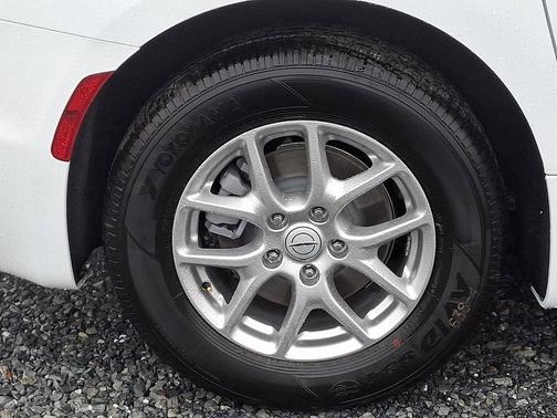 2026 Chrysler Voyager LX