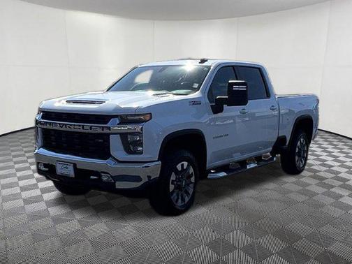 Summit White 2022 Chevrolet Silverado 2500 LT