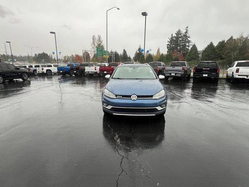 2018 Volkswagen Golf Alltrack TSI SE