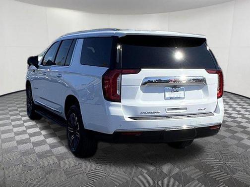 2024 GMC Yukon XL SLT