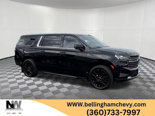 Black 2024 Chevrolet Suburban LT