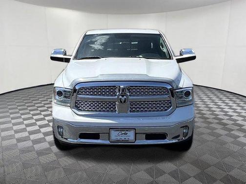 Bright White Clearcoat 2017 RAM 1500 Laramie