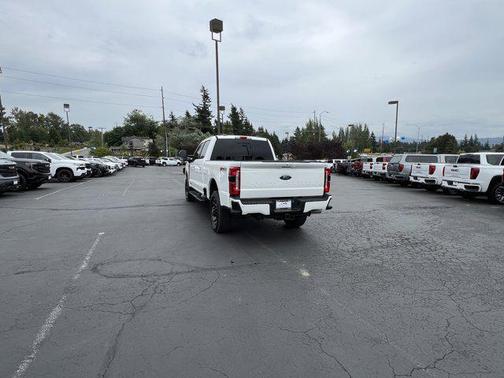 2023 Ford F-350 Lariat