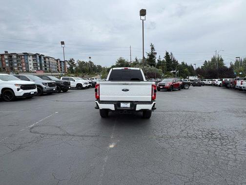 2023 Ford F-350 Lariat