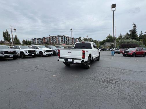 2023 Ford F-350 Lariat