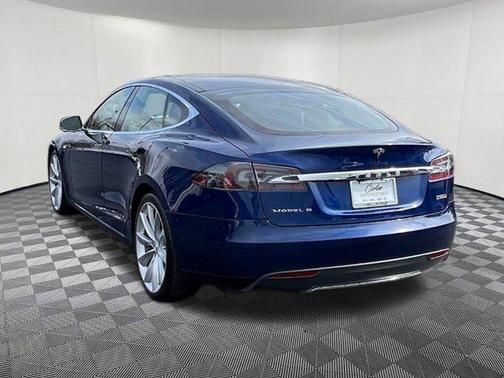 2015 Tesla Model S P90D