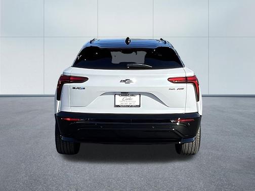 Polar White Tricoat 2027 Chevrolet Blazer EV AWD RS