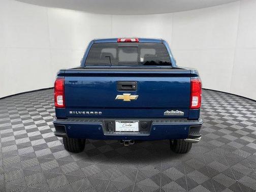 2017 Chevrolet Silverado 1500 High Country