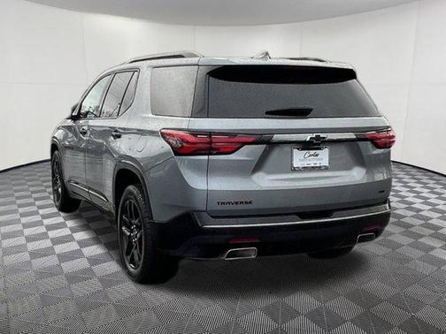 2024 Chevrolet Traverse Premier
