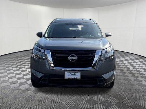 2024 Nissan Pathfinder SV 4WD