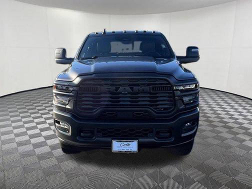 2025 RAM 3500 Tradesman Crew Cab 4x4 8' Box