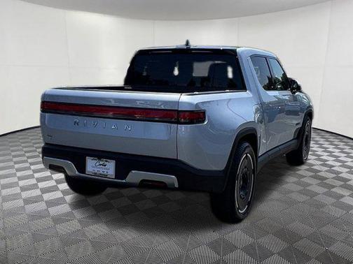 2025 Rivian R1T Adventure