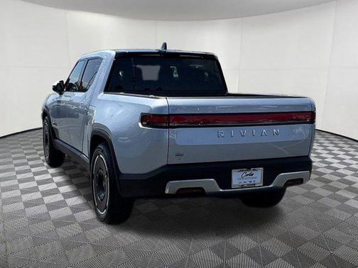 2025 Rivian R1T Adventure