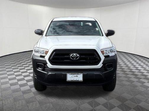 White 2022 Toyota Tacoma SR
