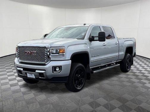 2015 GMC Sierra 2500 Denali