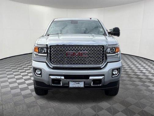 2015 GMC Sierra 2500 Denali
