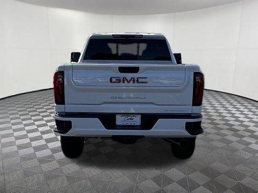 2025 GMC Sierra 2500 Denali