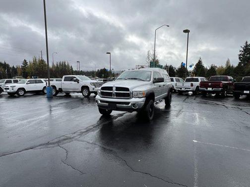 2004 Dodge Ram 2500 SLT Quad Cab