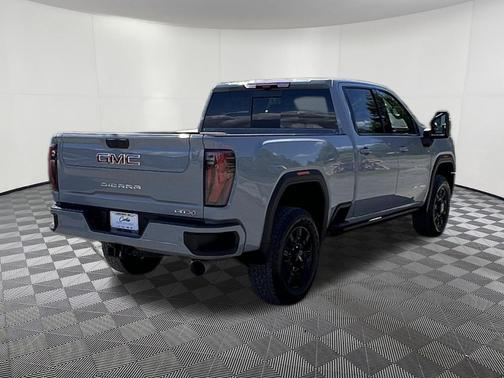 Thunderstorm Gray 2024 GMC Sierra 2500 AT4