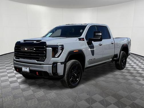 Thunderstorm Gray 2024 GMC Sierra 2500 AT4