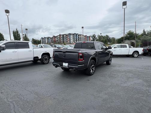 Granite Crystal Metallic Clearcoat 2021 RAM 1500 Limited