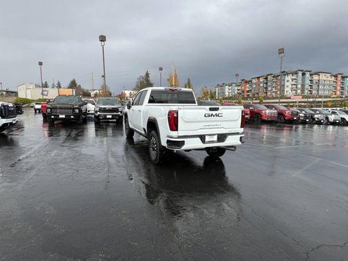 2026 GMC Sierra 3500 Denali