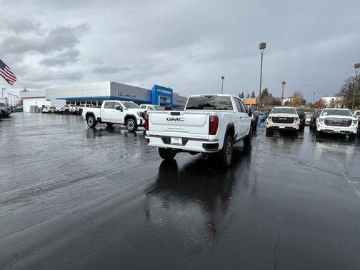 2026 GMC Sierra 3500 Denali