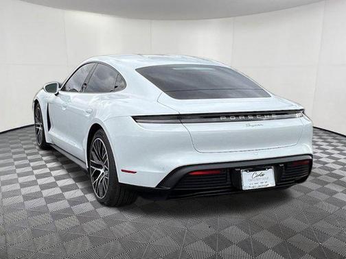 2021 Porsche Taycan RWD