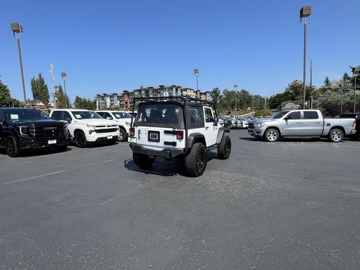 Bright White 2013 Jeep Wrangler Sport