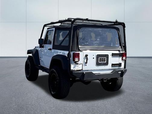 Bright White 2013 Jeep Wrangler Sport