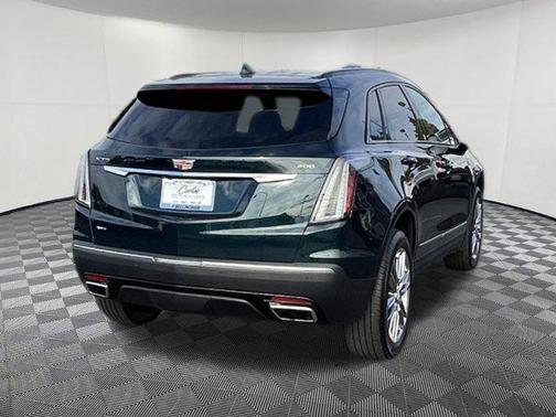 2025 Cadillac XT5 Sport