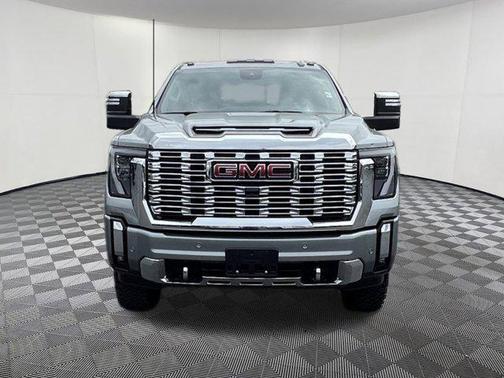 2024 GMC Sierra 3500 Denali