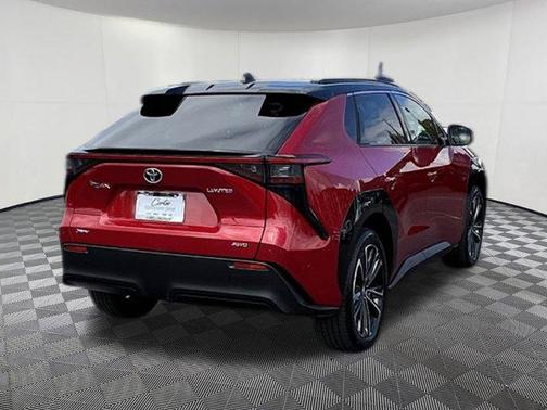 2024 Toyota bZ4X XLE