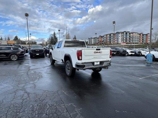 2024 GMC Sierra 3500 SLE