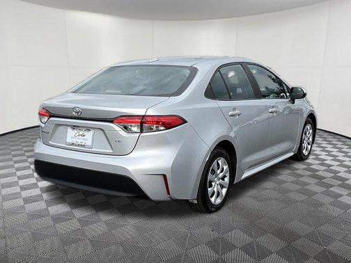 Classic Silver Metallic 2024 Toyota Corolla LE