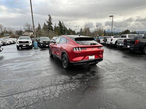 2021 Ford Mustang Mach-E California Route 1
