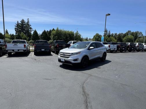 Ingot Silver Metallic 2015 Ford Edge SEL