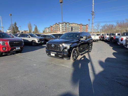 2024 Toyota Sequoia SR5