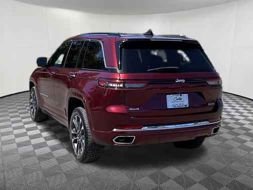 Velvet Red Pearlcoat 2023 Jeep Grand Cherokee Overland