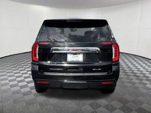 2022 GMC Yukon SLE