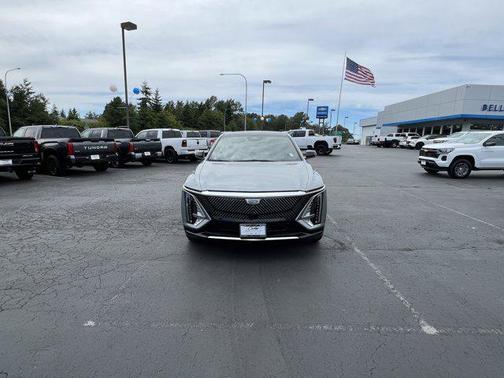2025 Cadillac LYRIQ Luxury w/1SC