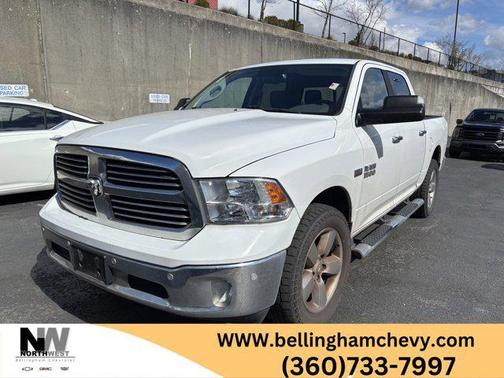Bright White Clearcoat 2017 RAM 1500 Big Horn