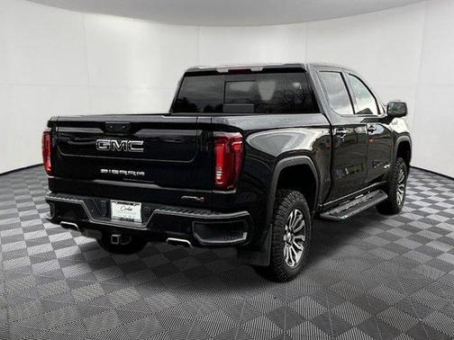 Onyx Black 2023 GMC Sierra 1500 AT4
