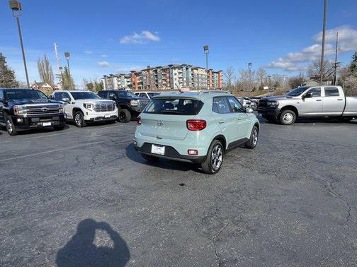 2025 Hyundai VENUE SEL