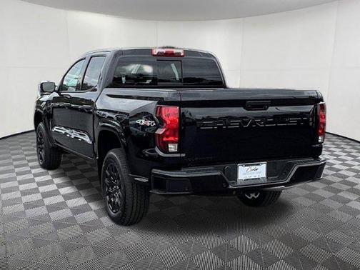 Black 2026 Chevrolet Colorado WT